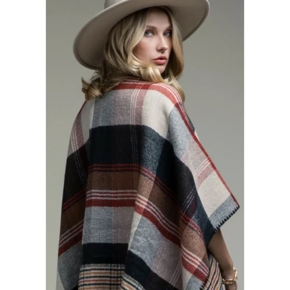 SOLD OUT Reversible Tartan Plaid Fall Vibes Ruana Poncho - Picture 4 of 6